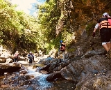 臺東桑樹溪溯溪實測｜秘境瀑布+魯凱族文化+阿粨午餐超讚✨