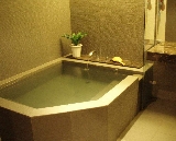 「臺中谷關明高實測」百年溫泉+碳酸原湯！雙人泡湯券避坑指南✨