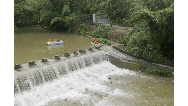爆爽!惠州雷公峽漂流,4.5公裏森林隧道沖涼,20℃清涼暴擊盛夏