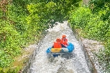 夏日狂想!惠州雷公峽漂流,144 元解鎖森林隧道濕身派對,20℃清涼直降