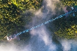 2025清遠雙峽必去攻略:天門懸廊與雲天玻霸高空體驗指南
