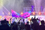 2025日本環球影城夏日舞夜情侶遊全攻略：K-POP、潑水與星光下的浪漫暴擊