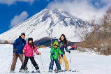 富士山滑雪勝地：Yeti滑雪場2025-2026全攻略|交通攻略&營業時間&門票價格（附滑雪場地圖）