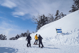 26年東京滑雪場推薦》日本東京滑雪一日遊團/下雪月份攻略（交通、接駁車、地圖）