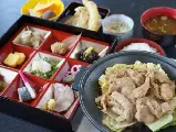 輪播圖片