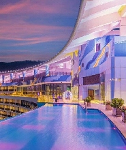 珠海長隆飛船酒店2天1晚2大2小套票（酒店+早餐+海洋王國+橫琴長隆秀）