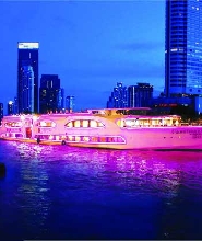 曼谷大珍珠號自助晚餐+夜遊湄南河(Grand Pearl Cruises)