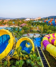 夏日消暑地——佛山美的鷺湖水上世界