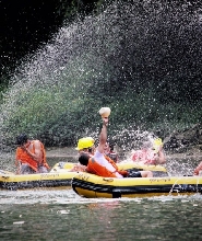 夏日清涼冒險首選地——惠州南昆山川龍峽漂流
