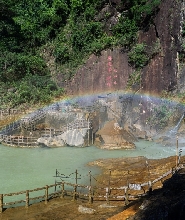 梅州龍歸寨瀑門票