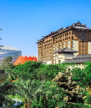 廣州融創施柏閣酒店2天1晚雙人套票（房+早餐+高級不限時滑雪門票）