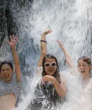清邁冒險之旅: 白水漂流, ATV越野車, 瀑布徒步一日遊(英文導遊)