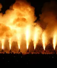 【東京出發】2026.11.7豐橋火祭：手持煙火觀賞&豐川稻荷神社參拜遊（含S級/A級座位+新幹線（普通車廂指定席）