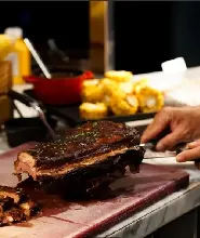 Viet Kitchen 國際越南餐廳 |海鮮自助餐【海鮮+烤雞+甜品+水果+蛋糕】