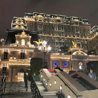 評論圖片