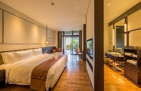 從化卓思道溫泉｜超級飛俠親子房太讚啦！泡湯玩水一把罩💦