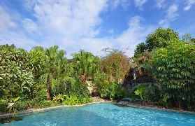 清遠新銀盞溫泉實測！81泉+天然氧吧超讚體驗🤩