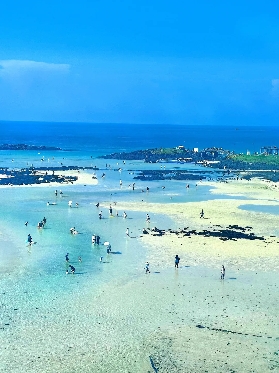 濟州島必去景點：鹹德海水浴場，感受濟州白色沙灘