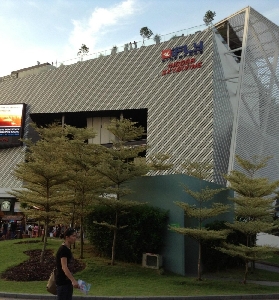 新加坡iFly實測｜普通人也能飛上天？避坑+體驗全拆解✨