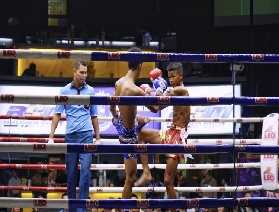 穿越時空的泰拳傳奇！走進曼谷倫披尼拳館，觸摸百年格鬥底蘊