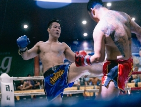 清邁深夜格鬥實錄：當我在拳館被肘擊聲震碎耳膜