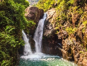 2025 暑假必去！廣州白水寨避暑王者，428 米瀑布 + 9999 級天梯，爽到不想走！