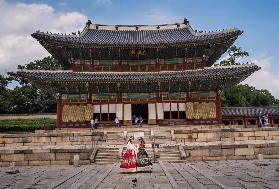 首爾昌德宮 Hanboknam 韓服租賃全攻略，穿傳統服飾逛古宮超有戲