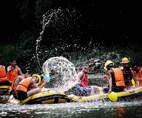 惠州南昆山川龍峽漂流全攻略：夏日清涼冒險，刺激與美景一鍵解鎖