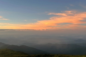 梅州銅鼓峰秘境實測！雲海日出+高山草甸超讚✨行程避坑總整理