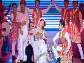 曼谷必打卡！金東尼人妖秀：一場顛覆想象的視覺盛宴