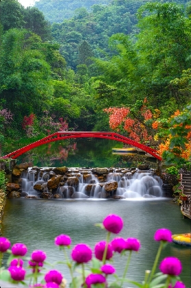 清遠古龍峽網紅河谷，超絕夏日消暑聖地