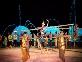 布吉暹羅夢幻劇場：黃金座至鉑金座的夜間文化盛宴，附晚餐接送全攻略