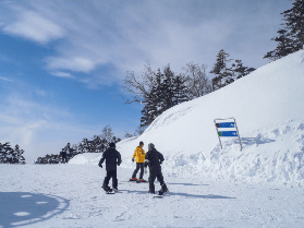 26年東京滑雪場推薦》日本東京滑雪一日遊團/下雪月份攻略（交通、接駁車、地圖）