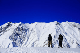 【2025-2026日本滑雪場推薦】白馬五龍滑雪場專業級滑雪體驗：聯滑白馬47、溫泉美食一網打盡