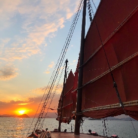 香港鴨靈號實測！維港日落+幻彩詠香江超讚體驗🤩