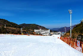 韓國伊甸園山谷滑雪接駁車時刻表及雪場雪道介紹