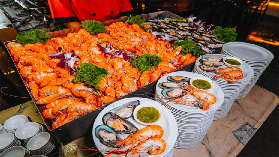 曼谷夜遊湄南河｜Asiatique夜市+歡暢奧朗卡號行程規劃懶人包🤩