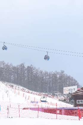 韓國 High1 滑雪場滑雪纜車全介紹｜高效便捷，暢通各雪道！