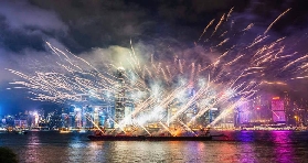 香港維港夜遊推坑｜坐維港一號遊艇看幻彩詠香江超讚！📸