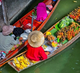 曼谷自由行 1 日攻略：大皇宮→水上市場→Sky Bar，解鎖經典與輕奢夜景