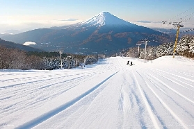 探索隱秘冰雪秘境！五大日本滑雪勝地推薦，開啟冬季魔法旅程