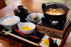 「京都鞍馬溫泉實測」泡完肌膚超嫩！露天湯賞楓根本仙境🌿