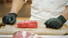 澳門盛焰餐廳體驗｜鐵板燒+粉晶鹽熟成肉超讚🤩