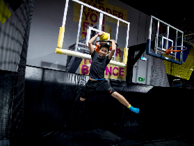 新加坡BOUNCE彈床公園｜臺灣人實測！空中飛躍超讚～忍者夢想成真✨