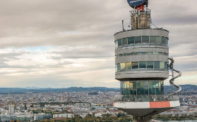 維也納多瑙河塔免排隊門票實測｜高空滑梯+日落大片不踩雷✨