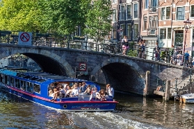 阿姆斯特丹運河遊船｜臺灣人實測！隱藏亮點+行程搭配攻略🌊