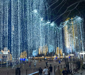 曼谷年度狂歡預警！紅十字慈善廟會明日啟幕，倫批尼公園嗨玩11天