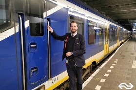 阿姆斯特丹機場到市區必搭！NS火車實測超抵✨避坑全攻略