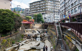 「六甲山滑雪+溫泉+Outlet一日遊」實測！玩到不想走的細節分享💖