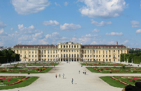 實測維也納美泉宮免排隊私導！3小時吃透哈布斯堡秘辛✨